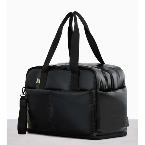 BEIS Handbags - NWT BEIS Expandable Puff Duffle in Black